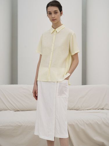 Crinkled Short Sleeve Shirt - RE RHEE - Modalova