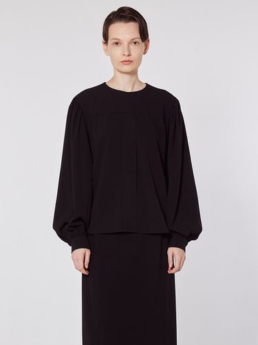 TOF Front Line Blouse_Black - MOHAN - Modalova