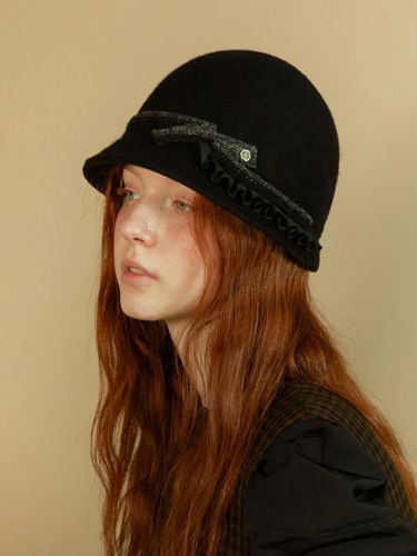 Frill Cloche Hat - Black - Brown Hat - Modalova