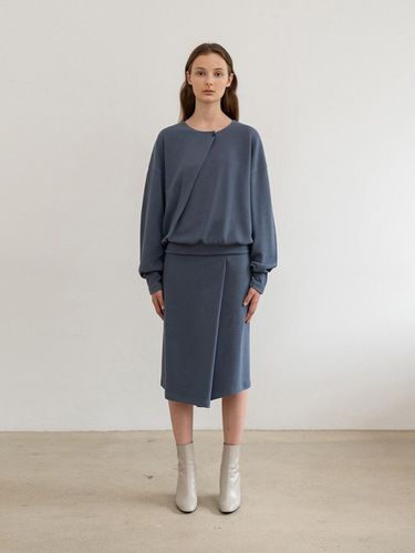 ELASTIC WAIST DIAGONAL PANEL MIDI SKIRT - RE RHEE - Modalova