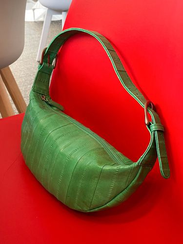 Croissant Shoulder Bag - doublequotes - Modalova