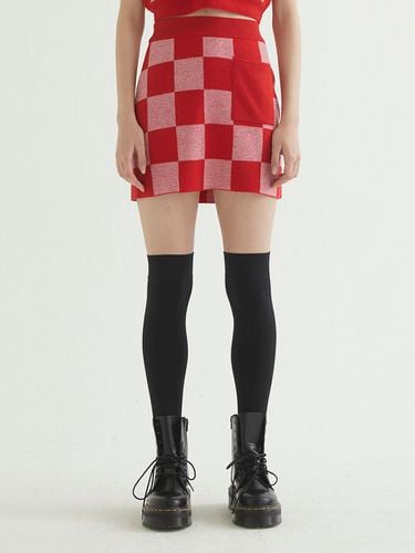 Checkerboard Knit Mini Skirt (Red) - MSKN2ND - Modalova