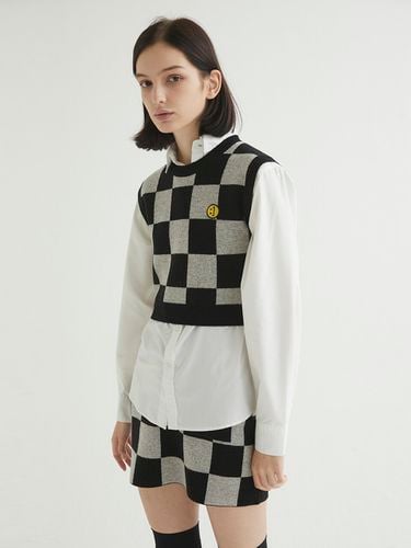 Checkerboard Knit Vest (Black) - MSKN2ND - Modalova