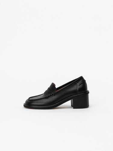 Bolum Loafers - Black - CHAUSSURE LAPIN - Modalova