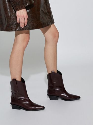 Freya Ankle Boots_Burgundy - blanc sur blanc - Modalova