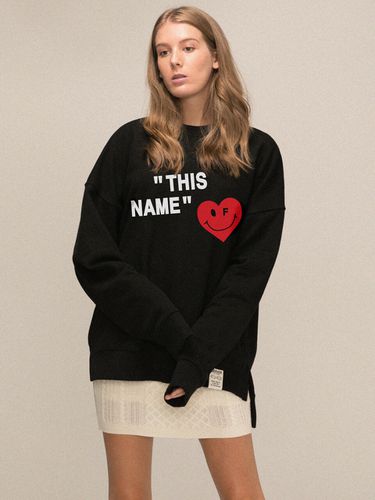 Unisex] Red Heart Smile Face Sweatshirt Black - GRAVER - Modalova