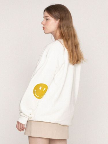 Unisex] Elbow Dot Smile Sweatshirt - GRAVER - Modalova