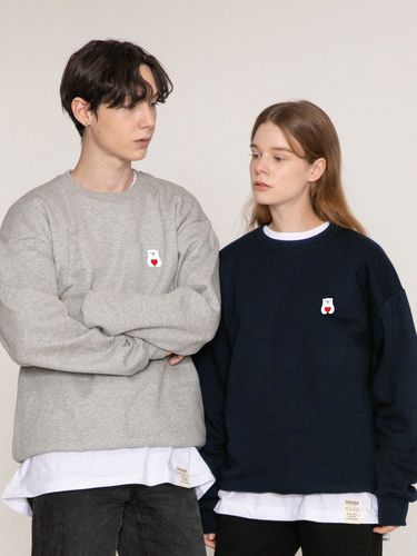 UNISEX]Small Polar Bear Red Heart Sweatshirt - GRAVER - Modalova