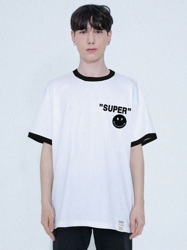 SUPER Smile T-shirt (White) - GRAVER - Modalova