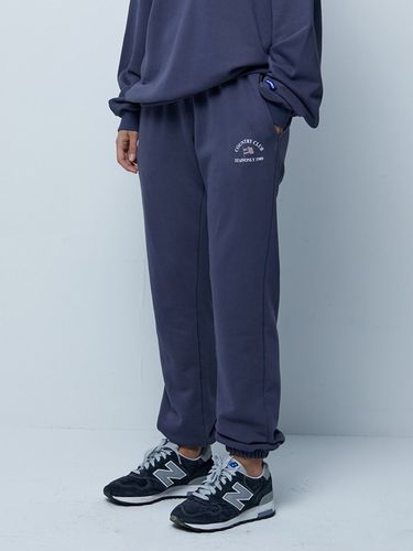 CLUB 1989 SWEATPANTS (WASHED NAVY) - STAFFONLY - Modalova