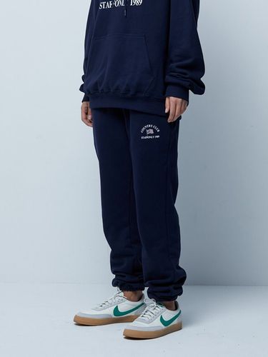 CLUB 1989 SWEATPANTS (NAVY) - STAFFONLY - Modalova