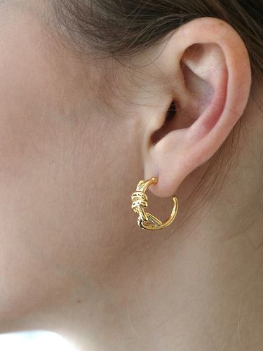 Knot Ring Earrings - LAZYDAWN - Modalova