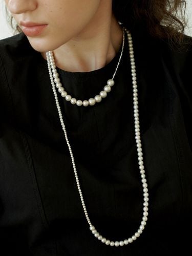 Pearl Hematite Two-Way Long Necklace - LOVE ME MONSTER - Modalova