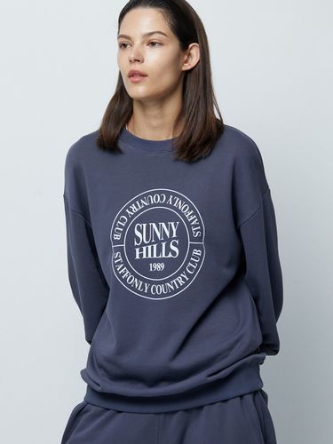 Sunny Hills Logo Sweatshirt _ - STAFFONLY - Modalova