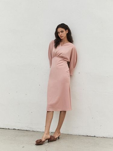 Crepe Flare Dress (Blush) - LETQSTUDIO - Modalova