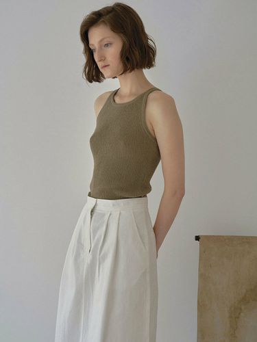 Knit Sleeveless_Khaki - NOTHING WRITTEN - Modalova