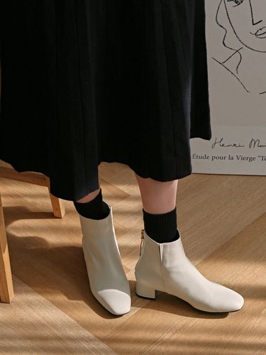 Rain Banding Ankle Boots - LOWFLOW - Modalova