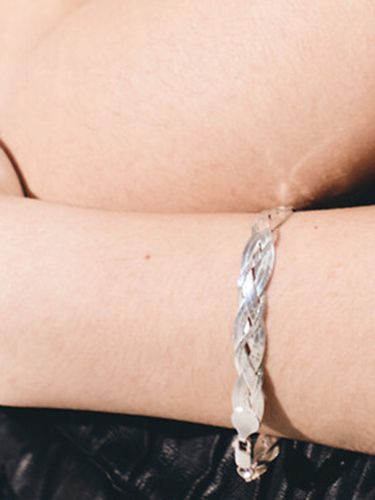 Plain Strap Silver Bracelet - Pepe Zoo - Modalova