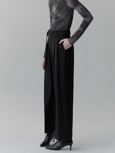 Belted Wide Leg Trousers_Black - RE RHEE - Modalova