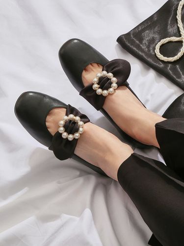 Lovely Pearl Cushion Flat Shoes - LOWFLOW - Modalova