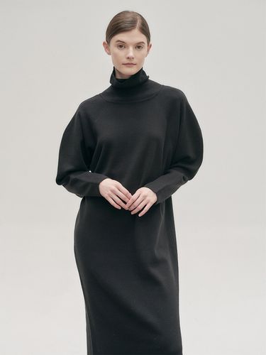 Turtleneck Dress_Black - NILBY P - Modalova