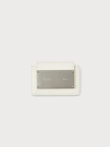 ACCORDION WALLET IN WHITE - Matin Kim - Modalova