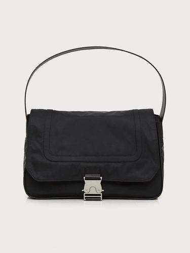 BUCKLE BAG IN BLACK - Matin Kim - Modalova