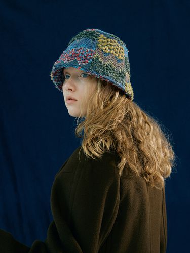 Let there be light] Knit Bucket Hat - poesiedame - Modalova