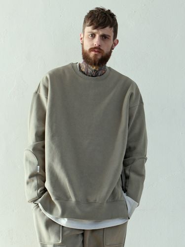 Napping Zipper Sweatshirt - HALBKREIS LAYOUT - Modalova