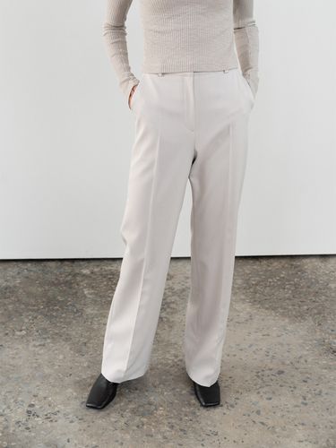 Basic Straight Slacks_Light Grey - LE - Modalova