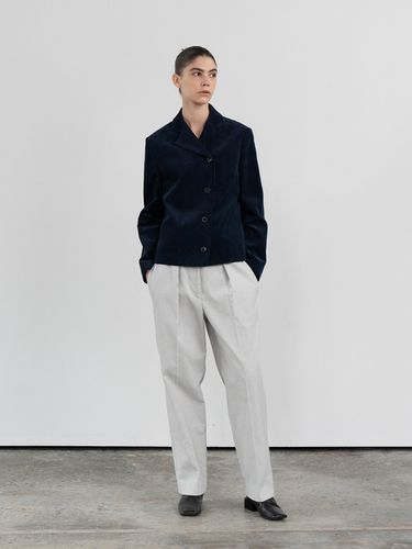 Corduroy Pin-tuck Pant_Light Grey - LE - Modalova