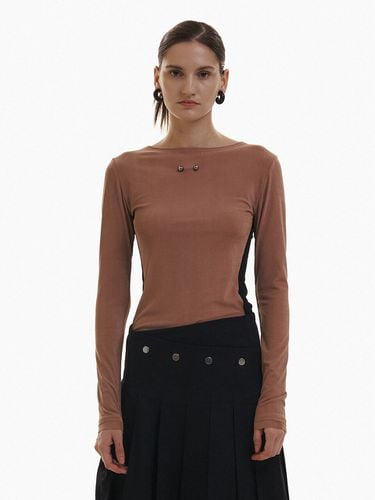 Yuppie Top_Beige - YUNSE - Modalova