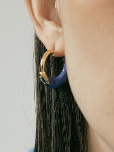 Volume color Earring _ deep purple - cellmute - Modalova