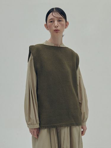 Oliver Cotton Vest (Khaki) - YURT - Modalova