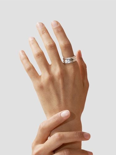 Silver Bold Ring - L U I R E - Modalova