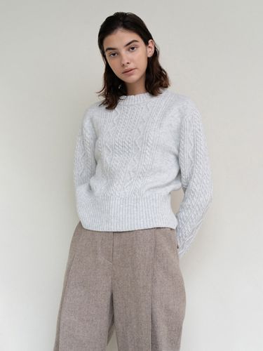 Cable Pullover Knit (Light Grey) - AVA MOLLI - Modalova