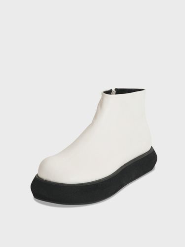 DOM BOOTS CREAM - FOIT - Modalova