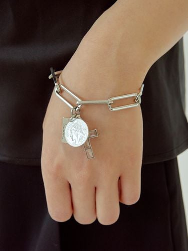 Silver Cross Chain Bracelet - LAYERMOOD - Modalova