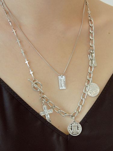 Silver Coin Two Line Necklace - LAYERMOOD - Modalova