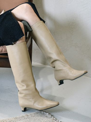 SAMANTHA Knee high boots taupe - HYOON - Modalova