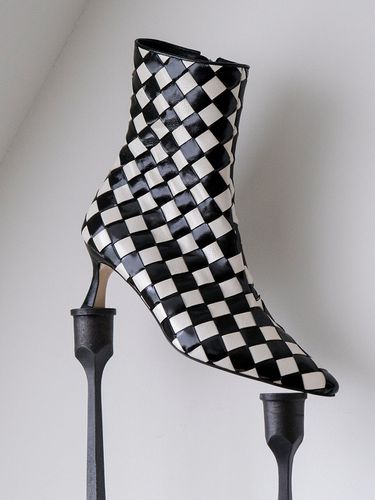 ACE Ankle boots pattern - HYOON - Modalova