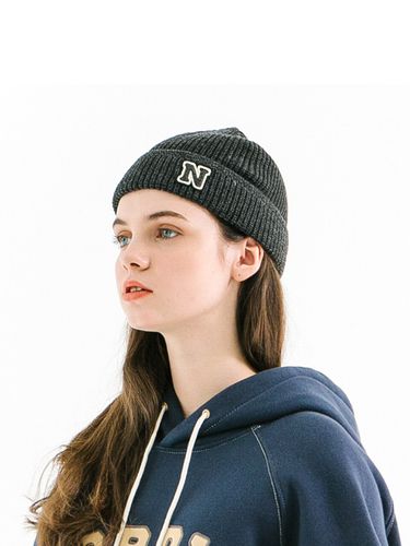 N-Logo Beanie - Charcoal - NORDIC ISLAND - Modalova