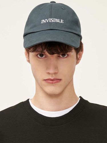 Invisible Embroidered Ball Cap Navy - SLOW UNIVERSE - Modalova