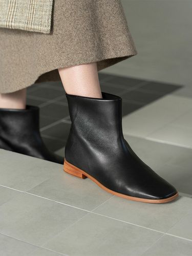 Wide Ankle Boots - Black - ROH SEOUL - Modalova