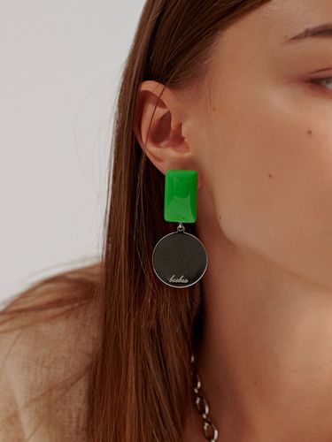 Pave Earring (neon green) - BAEBAE - Modalova