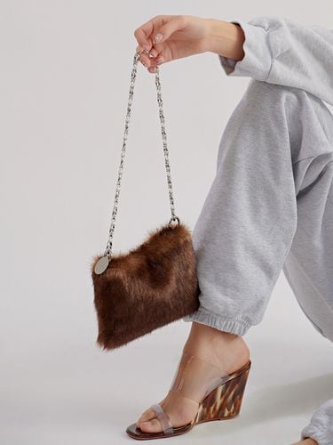 Rena Eco-Fur Bag (brown) - BAEBAE - Modalova