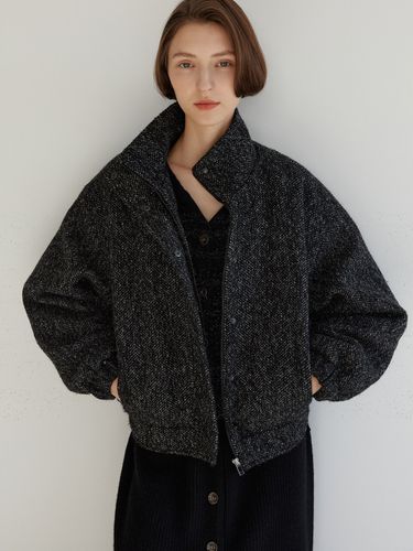 Tow Herringbone Tweed High Neck Wool Jumper Jacket (2 Colors) - MOHAN - Modalova