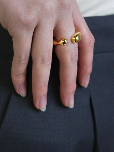 Mmm gold ring - nuavo - Modalova