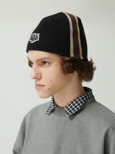 Logo Stripe Beanie Black - WHATTHEWEAR - Modalova