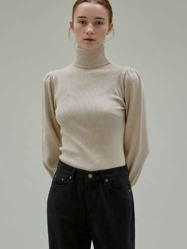 Turtleneck Volume Sleeve Knit Top () - NICK&NICOLE - Modalova